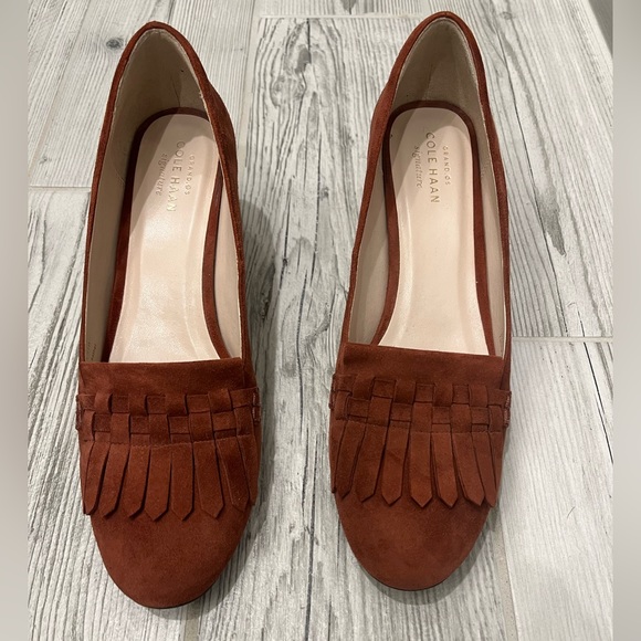 Cole Haan Mabel Suede Tassel Pump size 8.5 - Picture 2 of 12